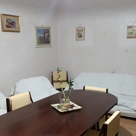 Apartment Antica Casa Ceccardi